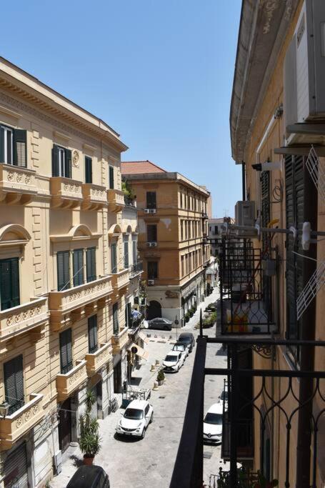 Apartment Nel Centro Storico Di - Via Meli's House